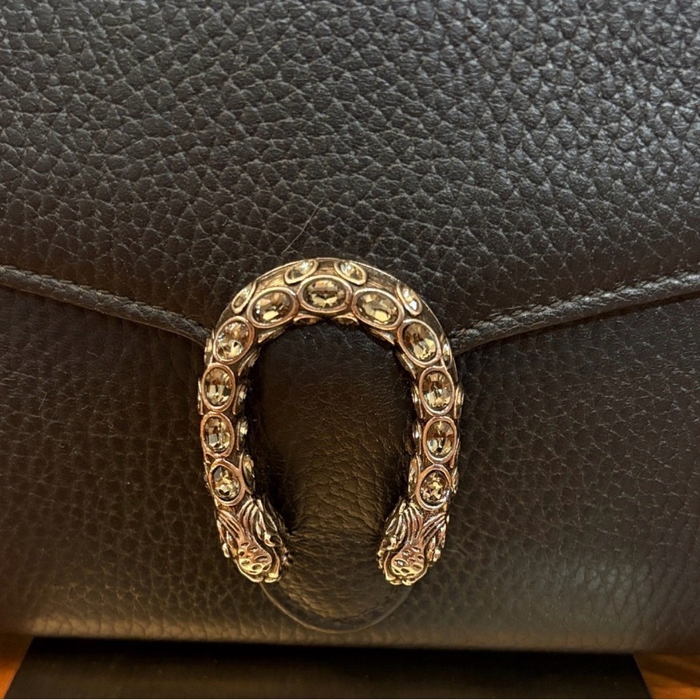 Gorgeous Gucci Dionysus wallet on chain 💜 - Picture 2 of 5